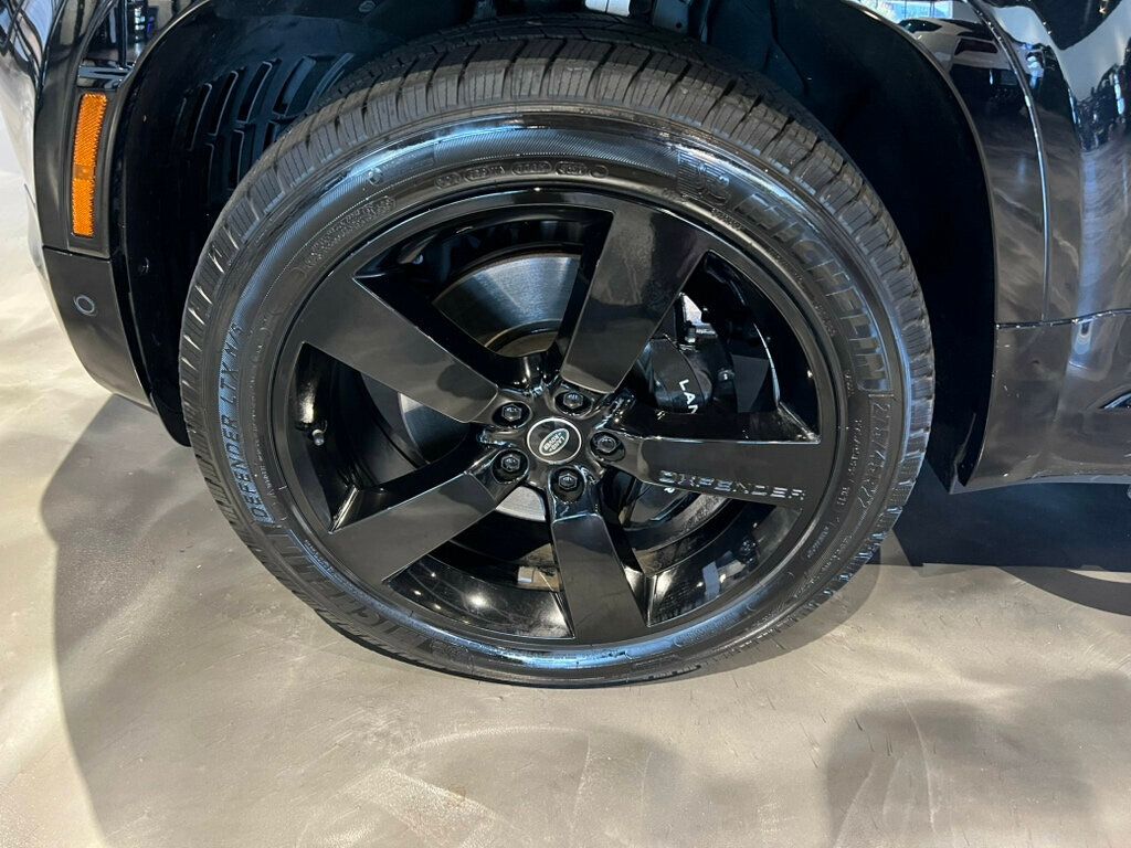 2023 Land Rover Defender 110/V8/BlackExtendedPkg/14WayHtd&CldSeats/PanoRoof/AdapCruise - 22934239 - 9