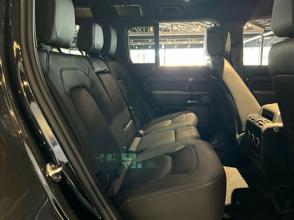 2023 Land Rover Defender 110/V8/BlackExtendedPkg/14WayHtd&CldSeats/PanoRoof/AdapCruise - 22934239 - 27
