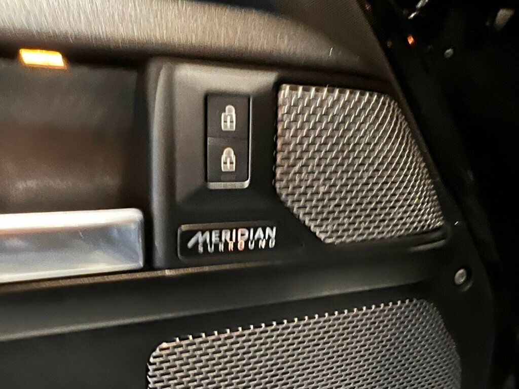 2023 Land Rover Defender 110/V8Supercharged/14WayHtd&CldSeats/MeridianSound/PanoRoof/NAV - 23021194 - 15