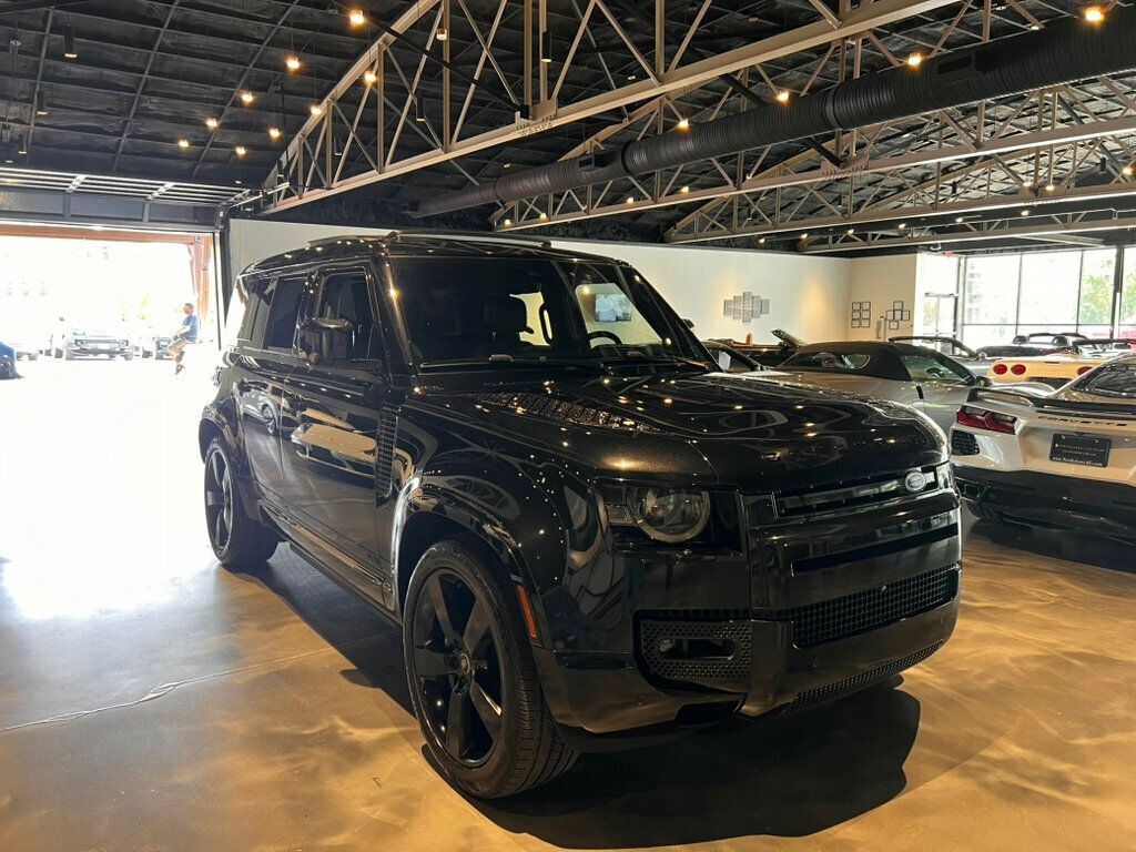 2023 Land Rover Defender 110/V8Supercharged/14WayHtd&CldSeats/MeridianSound/PanoRoof/NAV - 23021194 - 7