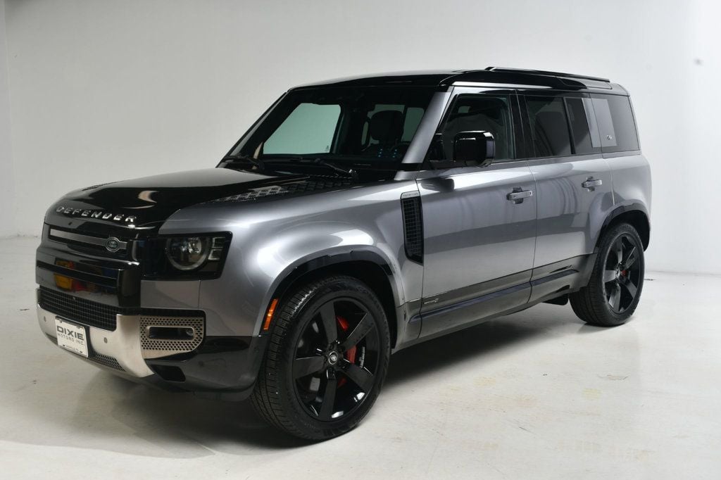 2023 Land Rover Defender 110 X photo 2