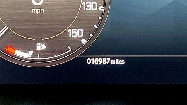 2023 Land Rover Defender 110 X AWD - 22973009 - 15