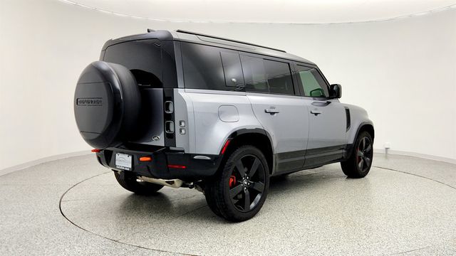 2023 Land Rover Defender 110 X AWD - 22973009 - 4