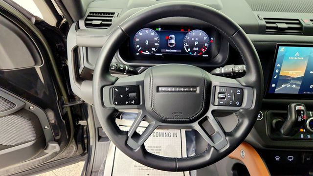 2023 Land Rover Defender 110 X AWD w/ Explorer Pack, Extended Black Ext. & Towing Pack - 23085898 - 13