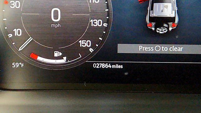 2023 Land Rover Defender 110 X AWD w/ Explorer Pack, Extended Black Ext. & Towing Pack - 23085898 - 15