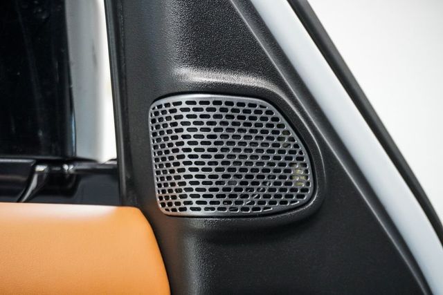 2023 Land Rover Defender 110 X-Dynamic SE AWD - 23004762 - 23