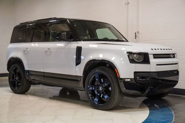 2023 Land Rover Defender 110 X-Dynamic SE AWD - 23004762 - 4