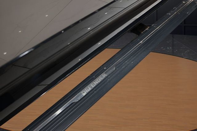 2023 Land Rover Defender 110 X-Dynamic SE AWD - 22980242 - 15