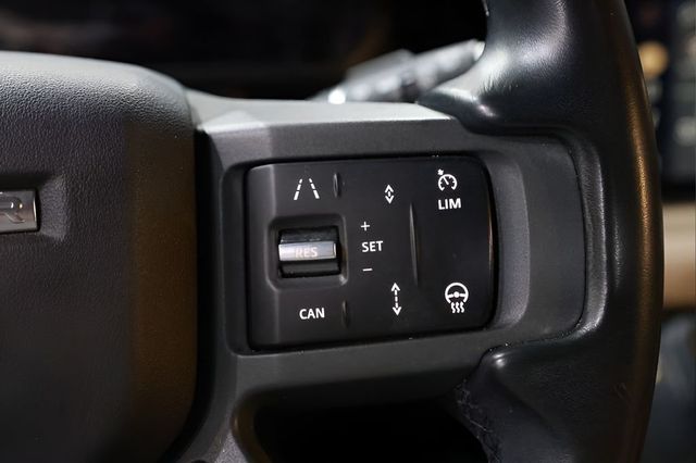 2023 Land Rover Defender 110 X-Dynamic SE AWD - 22980242 - 37