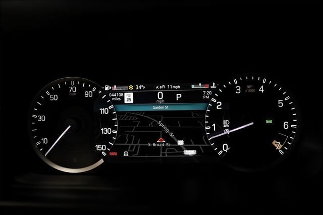 2023 Land Rover Defender 110 X-Dynamic SE AWD - 22980300 - 35