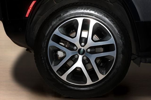 2023 Land Rover Defender 110 X-Dynamic SE AWD - 22980300 - 44