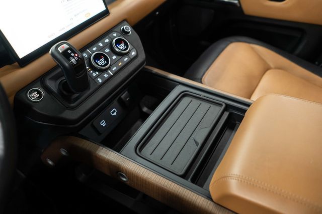 2023 Land Rover Defender 110 X-Dynamic SE AWD - 23024260 - 24