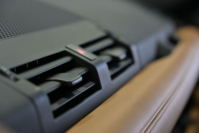 2023 Land Rover Defender 110 X-Dynamic SE AWD - 23004943 - 60