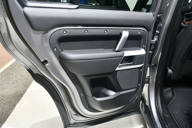 2023 Land Rover Defender 110 X-Dynamic SE AWD - 22923830 - 23