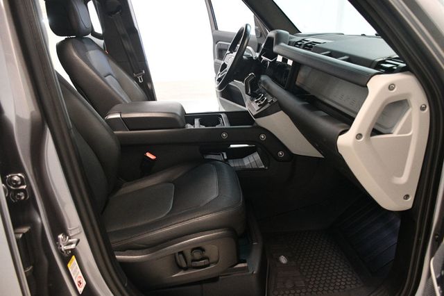 2023 Land Rover Defender 110 X-Dynamic SE AWD - 22923830 - 31