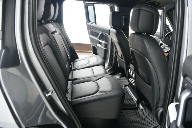 2023 Land Rover Defender 110 X-Dynamic SE AWD - 22923830 - 37