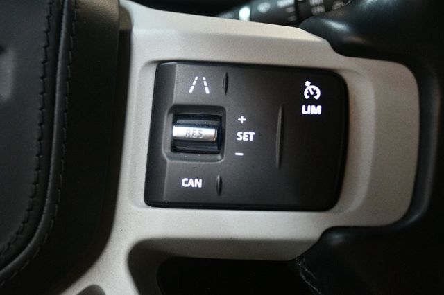 2023 Land Rover Defender 110 X-Dynamic SE AWD - 22923830 - 42