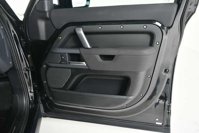 2023 Land Rover Defender 110 X-Dynamic SE AWD - 22971718 - 22