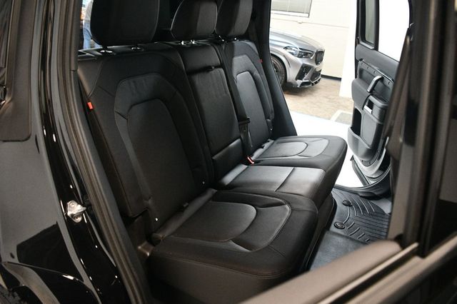 2023 Land Rover Defender 110 X-Dynamic SE AWD - 22971718 - 37