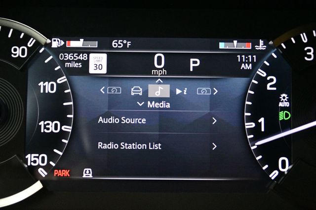 2023 Land Rover Defender 110 X-Dynamic SE AWD - 22971718 - 46