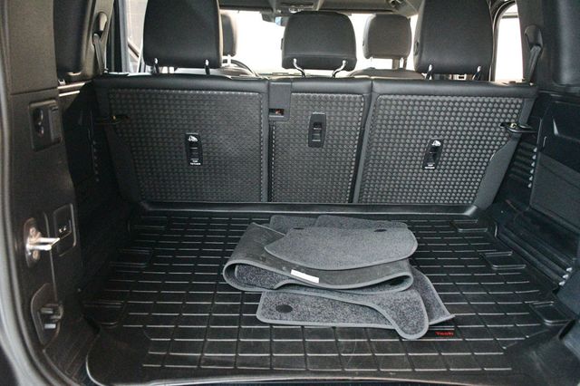 2023 Land Rover Defender 110 X-Dynamic SE AWD - 22971718 - 68