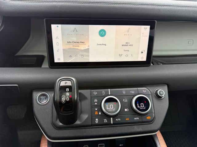 2023 Land Rover Defender **110 X-DYNAMIC SE AWD**7 PASSENGERS** - 23009824 - 14