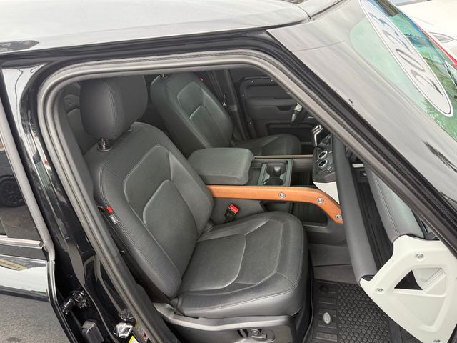 2023 Land Rover Defender **110 X-DYNAMIC SE AWD**7 PASSENGERS** - 23009824 - 32