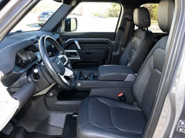 2023 Land Rover Defender 110 X-Dynamic SE AWD, Cold Climate Pack, Extend. Black, Hitch - 22951878 - 29