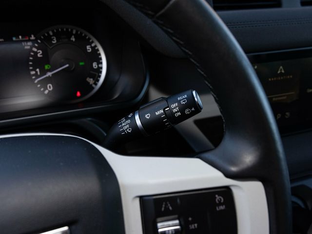 2023 Land Rover Defender 110 X-Dynamic SE AWD, Cold Climate Pack, Extend. Black, Hitch - 22951878 - 37