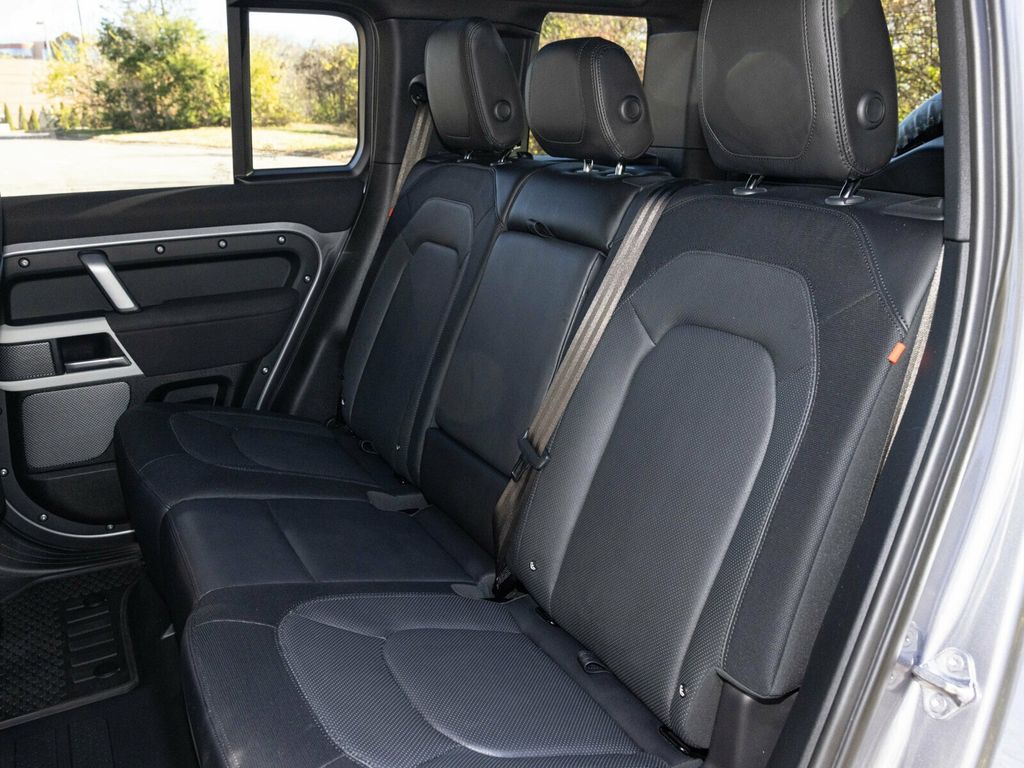 2023 Land Rover Defender 110 X-Dynamic SE AWD, Cold Climate Pack, Extend. Black, Hitch - 22951878 - 51