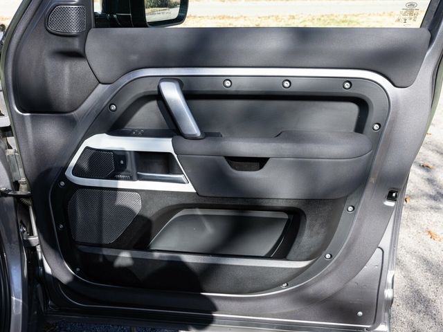 2023 Land Rover Defender 110 X-Dynamic SE AWD, Cold Climate Pack, Extend. Black, Hitch - 22951878 - 62