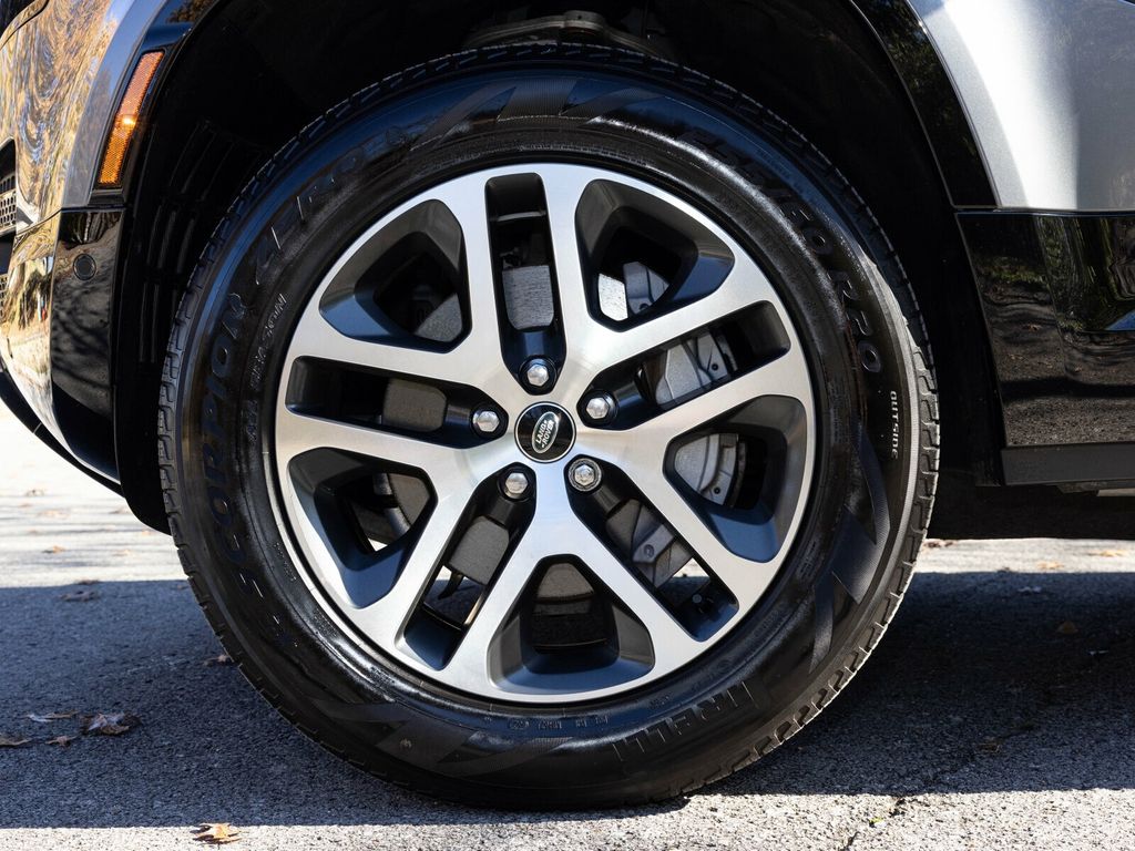 2023 Land Rover Defender 110 X-Dynamic SE AWD, Cold Climate Pack, Extend. Black, Hitch - 22951878 - 76