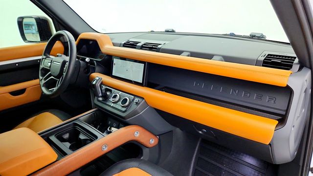 2023 Land Rover Defender 110 X-Dynamic SE AWD w/ Air Suspension Pkg & Ext Leather - 23036419 - 25