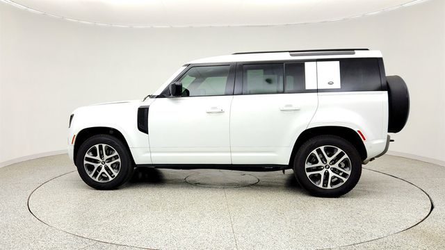 2023 Land Rover Defender 110 X-Dynamic SE AWD w/ Air Suspension Pkg & Ext Leather - 23036419 - 7