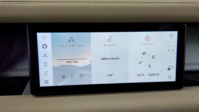 2023 Land Rover Defender 110 X-Dynamic SE AWD w/ Family Comfort Pack, 22’’ Wheels & ACC - 23004893 - 18