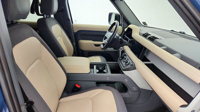 2023 Land Rover Defender 110 X-Dynamic SE AWD w/ Family Comfort Pack, 22’’ Wheels & ACC - 23004893 - 25
