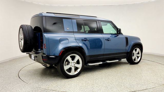 2023 Land Rover Defender 110 X-Dynamic SE AWD w/ Family Comfort Pack, 22’’ Wheels & ACC - 23004893 - 4