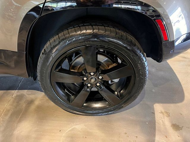 2023 Land Rover Defender 110X-DynamicSE/Htd&CldSeats/HtdSteerWheel/AirSuspension/PanoRoof - 22960917 - 10