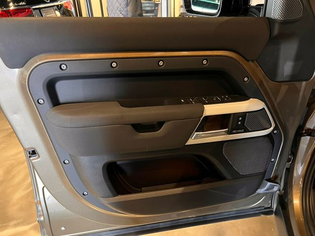 2023 Land Rover Defender 110X-DynamicSE/Htd&CldSeats/HtdSteerWheel/AirSuspension/PanoRoof - 22960917 - 13