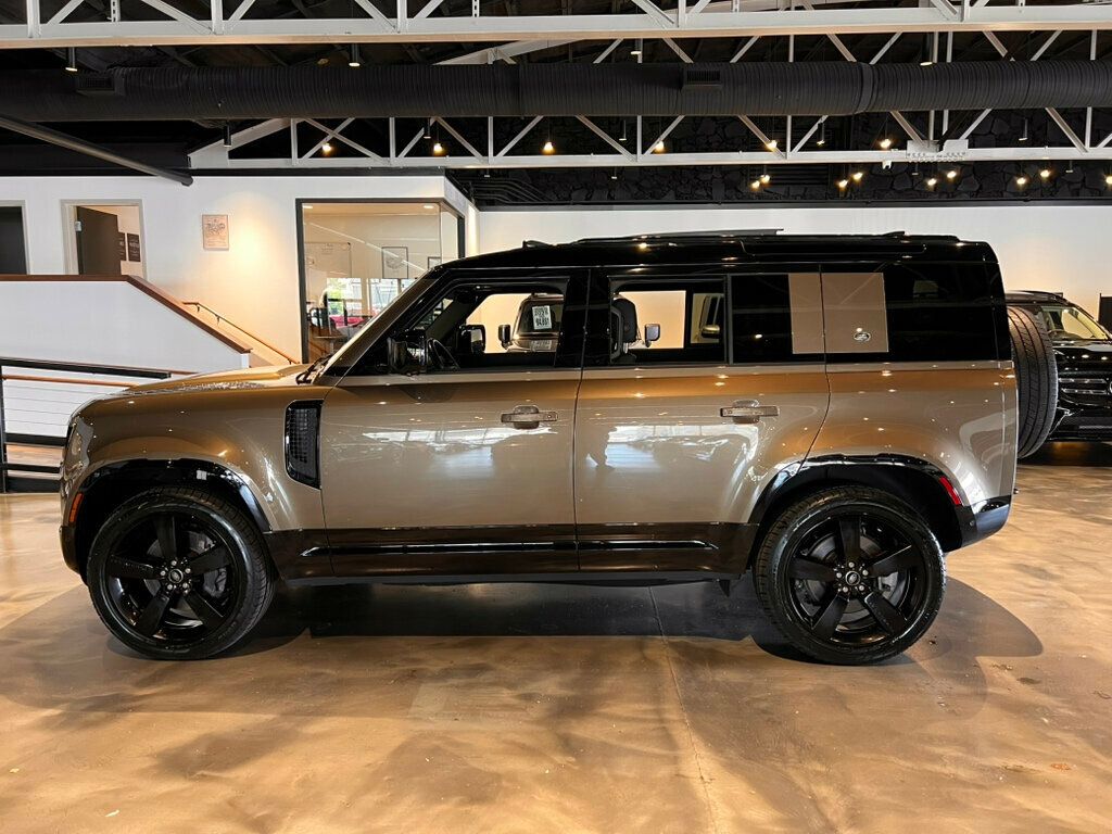 2023 Land Rover Defender 110X-DynamicSE/Htd&CldSeats/HtdSteerWheel/AirSuspension/PanoRoof - 22960917 - 1