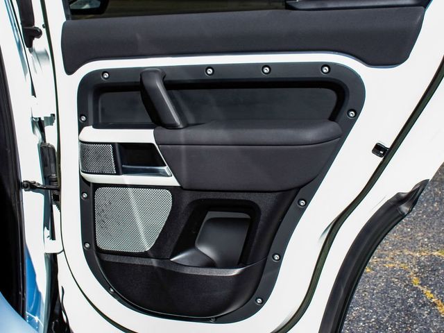 2023 Land Rover Defender 130 S - 23077482 - 11