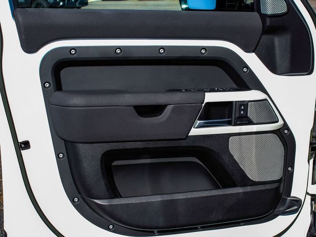 2023 Land Rover Defender 130 S - 23077482 - 7