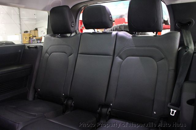 2023 Land Rover Defender 130 SE AWD - 23075255 - 35