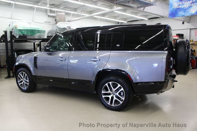 2023 Land Rover Defender 130 SE AWD - 23075255 - 4