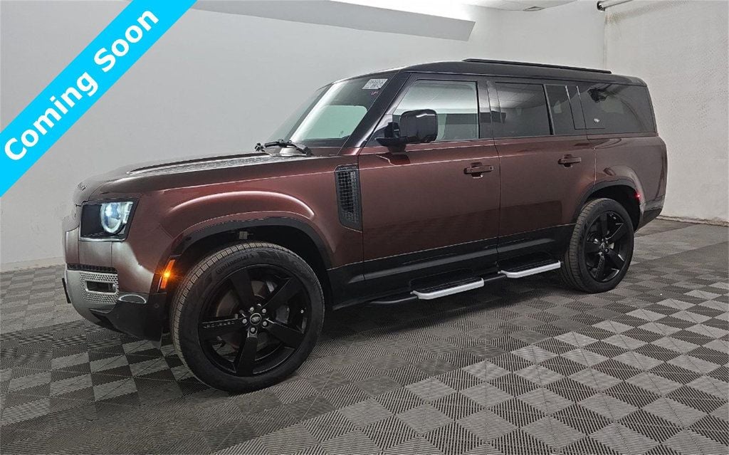 2023 Land Rover Defender 130 SE AWD - 22748727 - 2