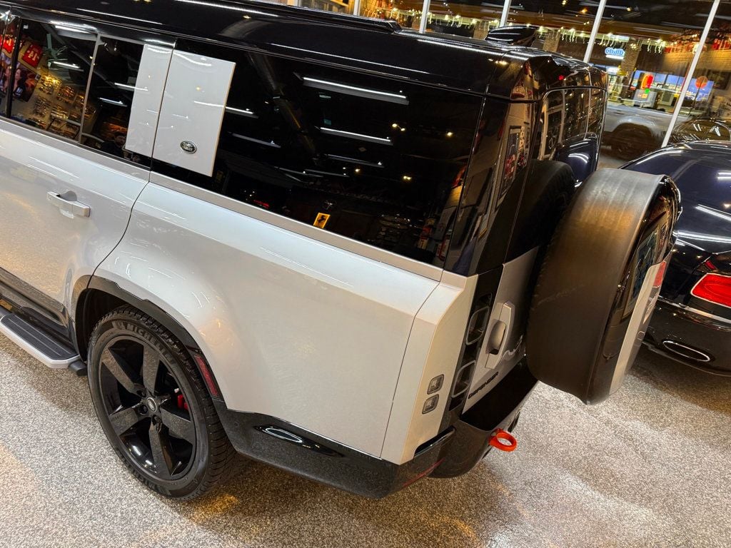 2023 Land Rover Defender 130 X photo 21