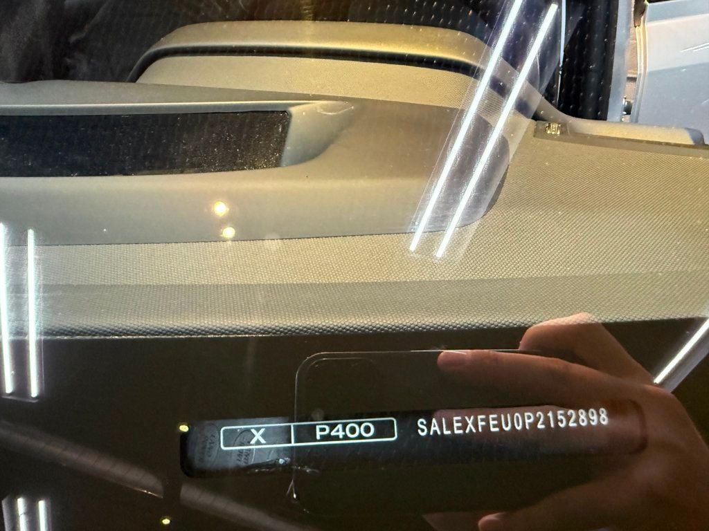 2023 Land Rover Defender 130 X photo 52