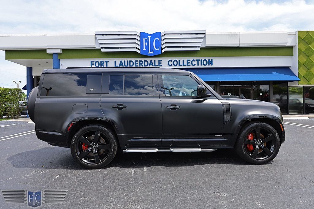 2023 Land Rover Defender 130 X AWD - 22916834 - 1