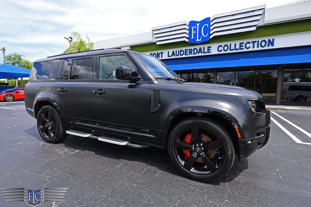 2023 Land Rover Defender 130 X AWD - 22916834 - 3