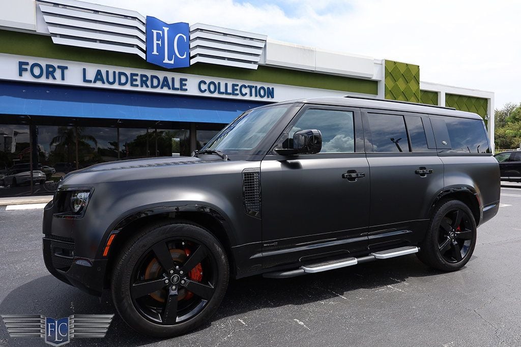 2023 Land Rover Defender 130 X AWD - 22916834 - 4